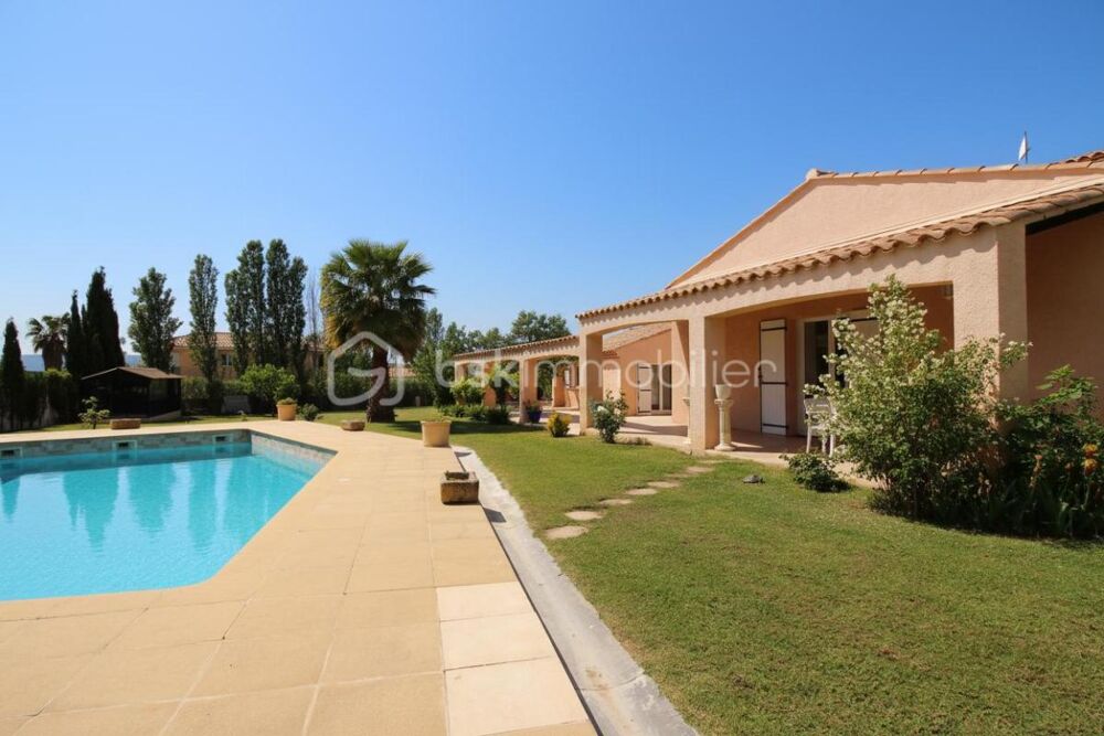 Votre oasis de tranquillité : villa 5 chambres avec piscine et cuisine d'été sur plus de 2 500 m²