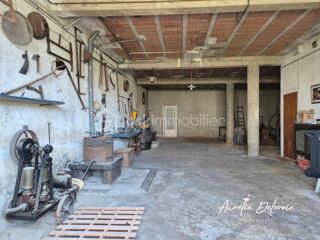  Propriété/château à vendre 4 pièces 124 m²