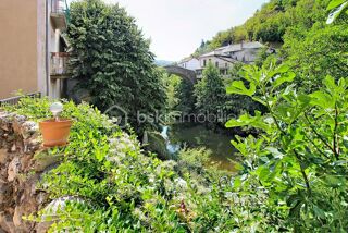  Propri�t�/ch�teau � vendre 9 pi�ces 150 m�