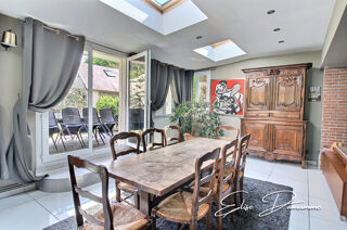  Maison à vendre 8 pièces 355 m²