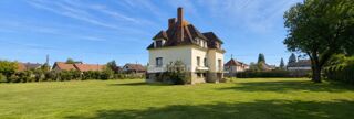  Maison à vendre 10 pièces 218 m²