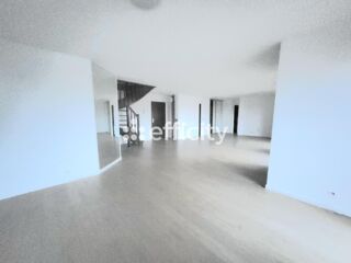  Appartement  vendre 6 pices 121 m