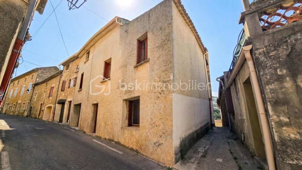 Grande maison de village à rénover