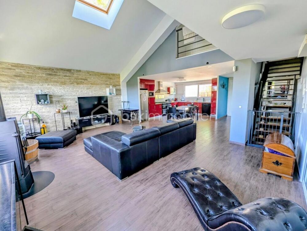 Belle maison d'architecte contemporaine sur les hauteurs de Valenton (94)