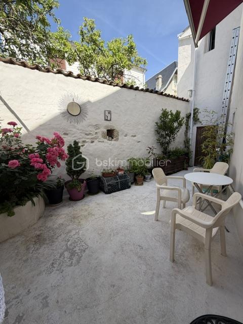   MAGNIFIQUE MAISON DE VILLAGE Maison - 6 pièce(s) - 80 m²