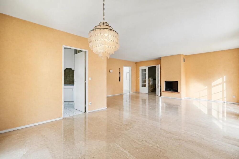 Vente Appartement LE PLESSIS-ROBINSON – 126 M² – SÉJOUR DE 42 M² – JARDIN PRIVATIF DE 700 M² Le plessis robinson