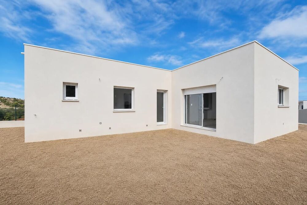 Maison moderne avec piscine à Fitou
