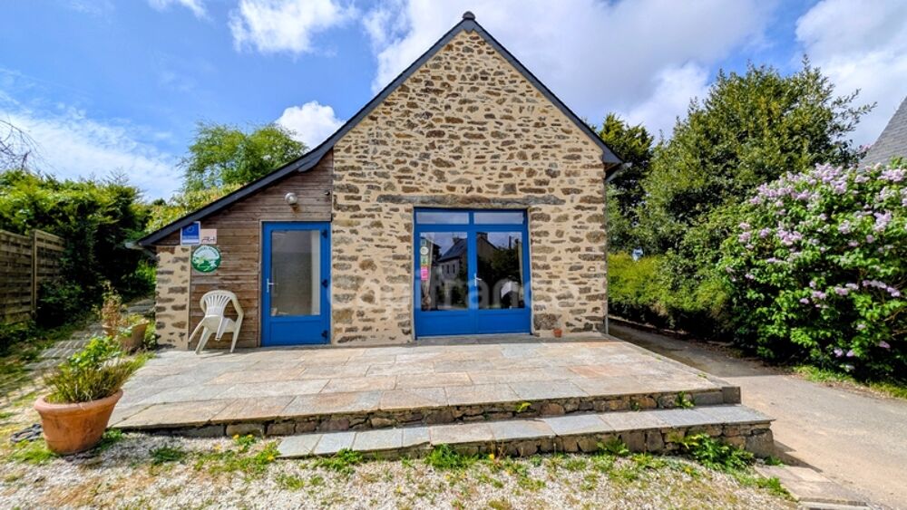 Grands Gîtes avec Maison d'Habitation - ROSNOEN (29)