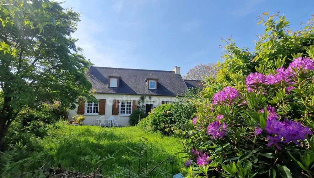 Exclusivité.!! Charmante maison familiale de 137 m2, 6 pièces 4 chambres dont une avec vue mer  Quettehou 