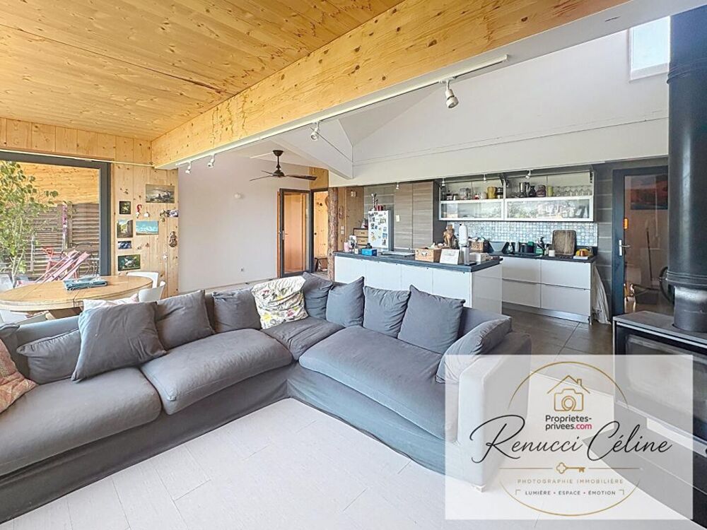 Maison d'architecte de type T4 de 184 m² à Ajaccio