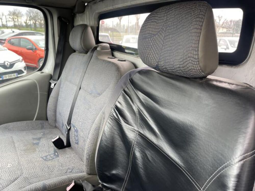 Trafic plateau cabine L2H1 1.9 DCI 80 2006 occasion 42210 Bellegarde-en-Forez