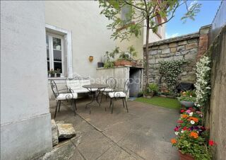  Maison  vendre 8 pices 180 m
