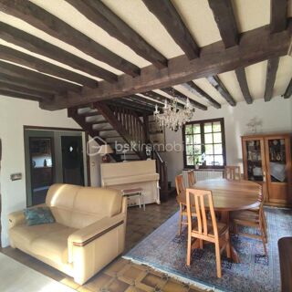 Vente Maison le Bonheur, à 1 heure de Paris, Piscine, et chants des oiseaux à travers champs ! Saint paul