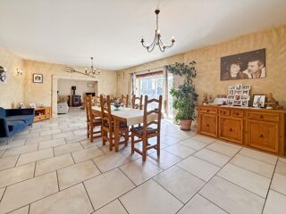  Maison � vendre 7 pi�ces 238 m�