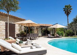  Propri�t�/ch�teau � vendre 10 pi�ces 490 m�