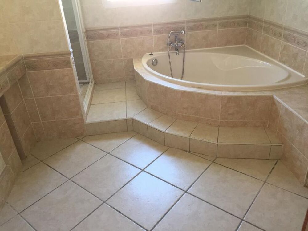 Location Maison Maison de 180m2 à louer sur Léognan Leognan