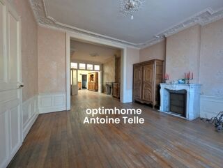  Maison  vendre 7 pices 210 m