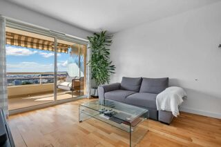  Appartement � vendre 2 pi�ces 51 m� Nice