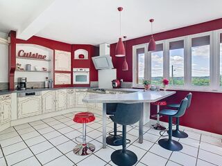  Maison � vendre 7 pi�ces 180 m�