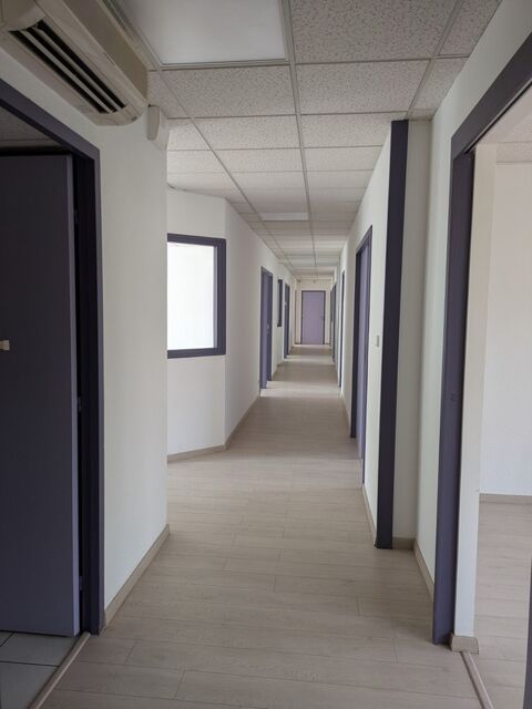 Bureaux &agrave; vendre GRENOBLE (38) 245 m&sup2; 249500 38000 Grenoble