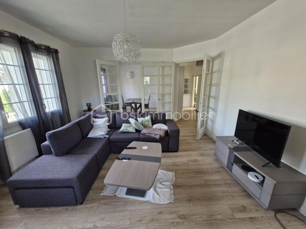 Vente Maison Charmante maison de 160m2 sur son terrain clos de 318m2 à Pineuilh Pineuilh