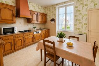  Maison à vendre 15 + pièces 250 m²