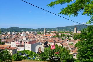  Maison � vendre 7 pi�ces 180 m�