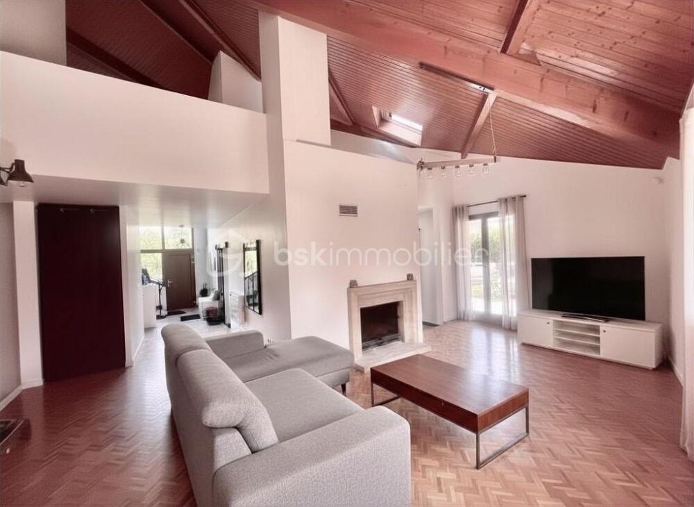 Vente Maison Maison d'architecte de 191 m² Saint jean de maurienne