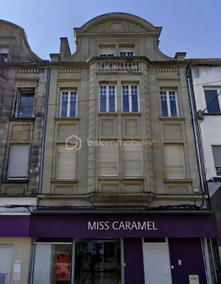  Immeuble à vendre 15 + pièces 458 m²