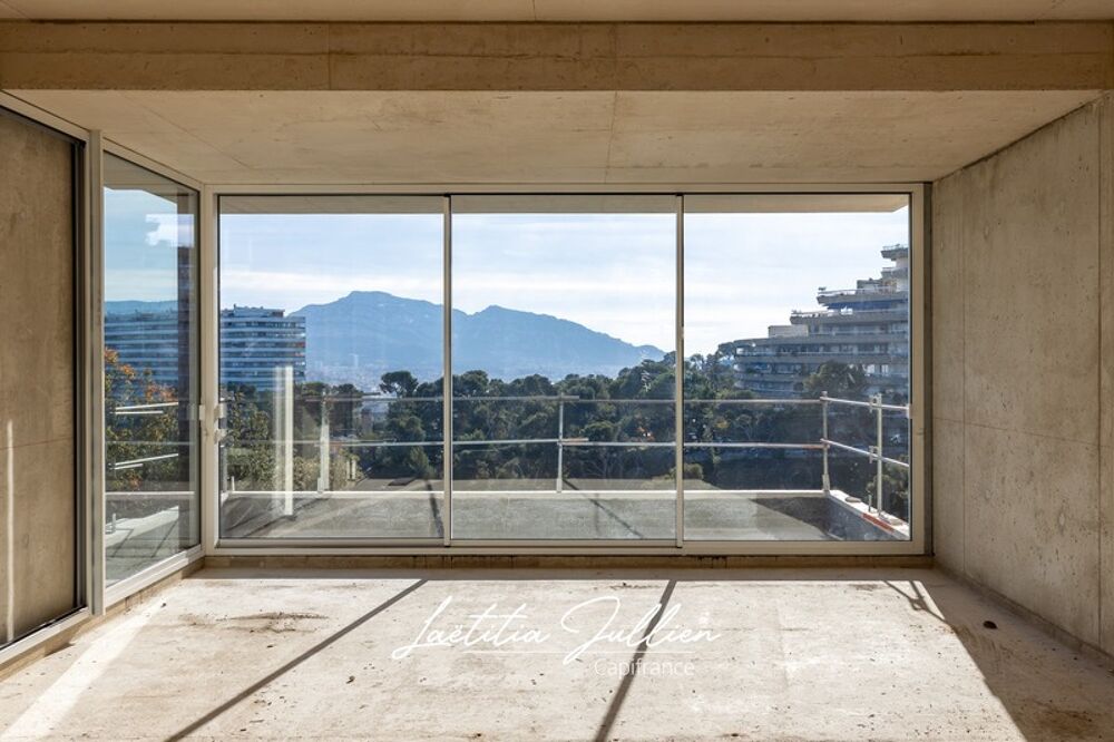   Marseille 8
