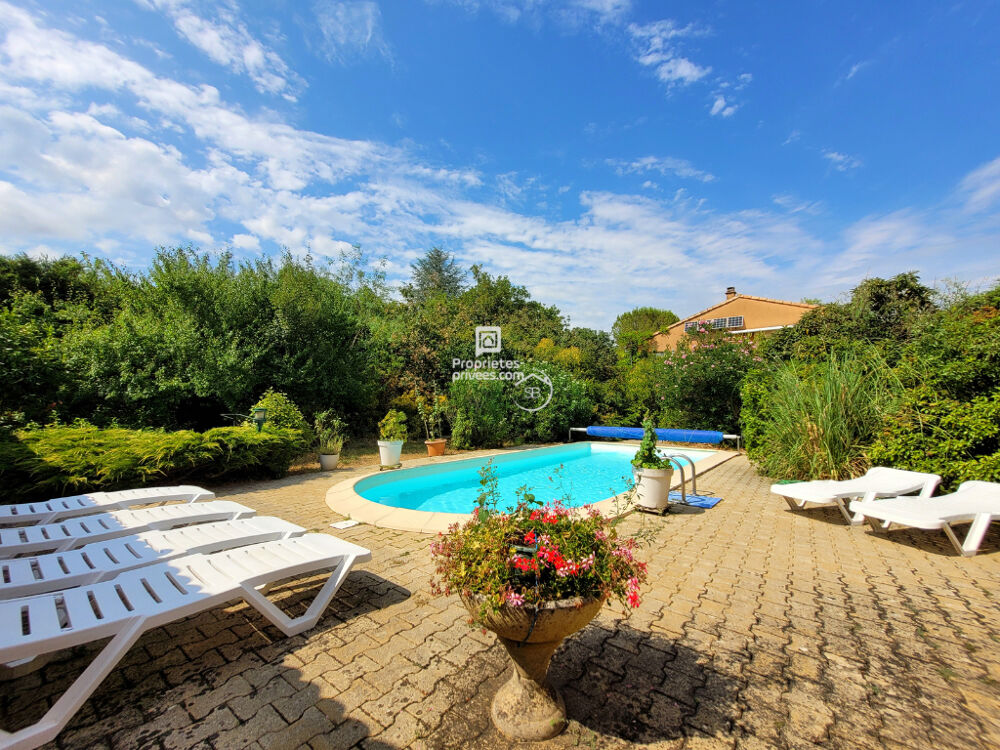 Vente Maison Proche Ruoms - Maison + 2 gîtes, piscine, revenus saisonniers Ruoms