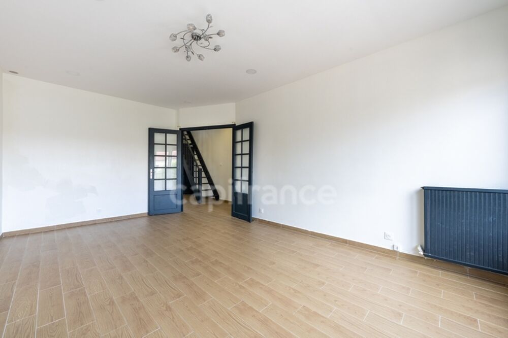 ? BIEN DEXCEPTION  MAISON F5 RÉNOVÉE + 100 m² À EXPLOITER ?