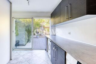  Maison � vendre 6 pi�ces 220 m�