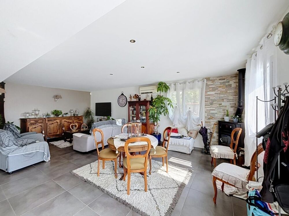 Vente Maison MARSEILLE 13? – PROPRIÉTÉ DE 167 M² – 4 LOGEMENTS INDÉPENDANTS – PISCINE – 2 GARAGES- DPE A Marseille 13
