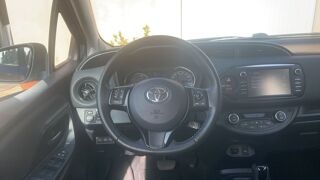 Yaris III 1.5 VVT-i 100 Hybrid E-CVT Dynamic - Automatique 2019 occasion 83510 Lorgues