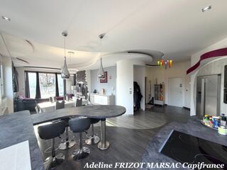 Vente Appartement APPARTEMENT PROCHE COURS FAURIEL- 130M2 - 3 CHAMBRES - PARKING - TERRASSE 50M2 Saint etienne