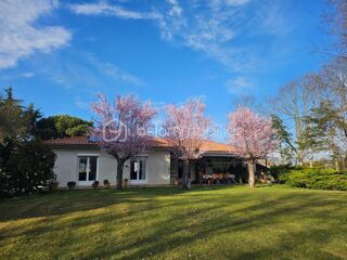  Maison  vendre 4 pices 168 m