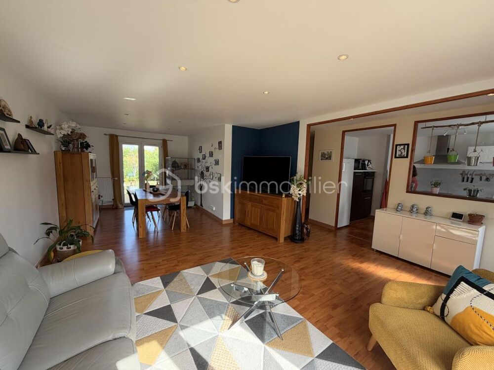 Vente Maison CREVIN – Maison plain-pied rénovée de 82 m² Crevin
