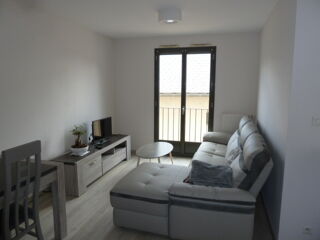  Appartement � louer 3 pi�ces 75 m� Mende