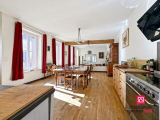  Maison à vendre 8 pièces 235 m²