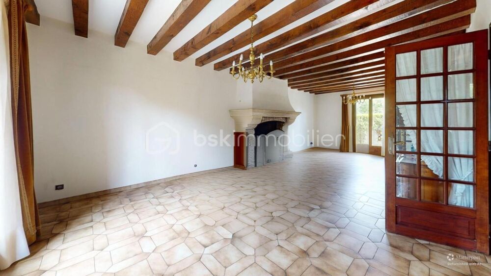 MAISON DE MAÇON TRADITIONNELLE + DEPENDANCES