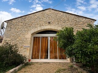  Immeuble à vendre 15 + pièces 1164 m²