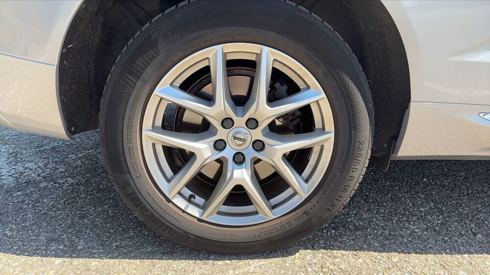 XC60 2.0 T6 340 Hybride BVA8 Inscription Business - Automatique T 2021 occasion 01220 Divonne Les Bains