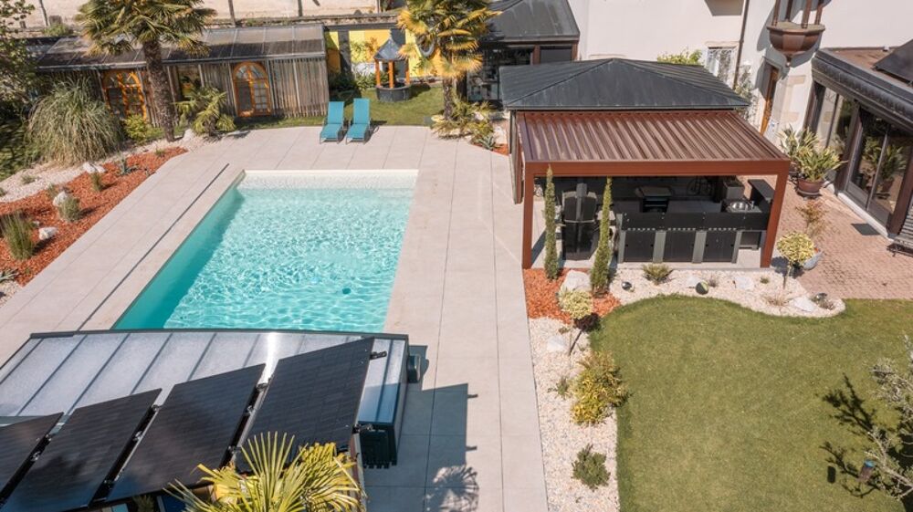 Vente Maison PROPRIETE ARC SUR TILLE DE 594 M2 SUR TERRAIN DE 2411 M2 Arc sur tille