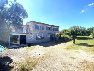  Propri�t�/ch�teau � vendre 9 pi�ces 225 m�