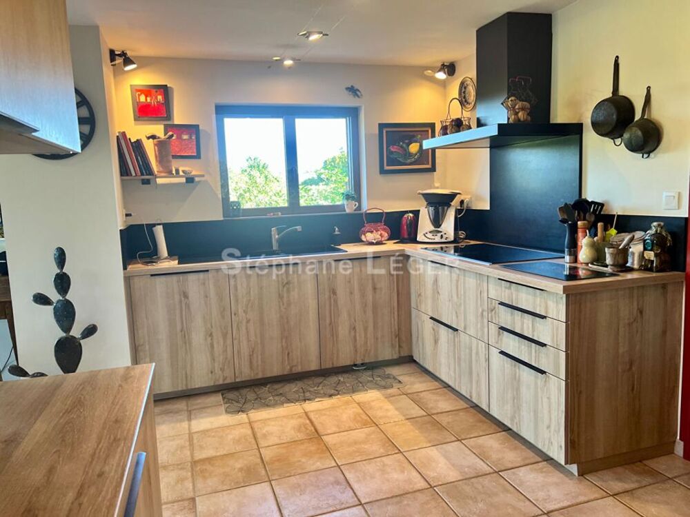 Vente Maison Mas avec piscine et logement T3 - Montélimar 13 pièce(s) 340 m2 Montelimar
