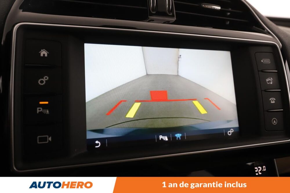 XE 2.0d Prestige Auto 180 ch 2015 occasion 92130 Issy-les-Moulineaux