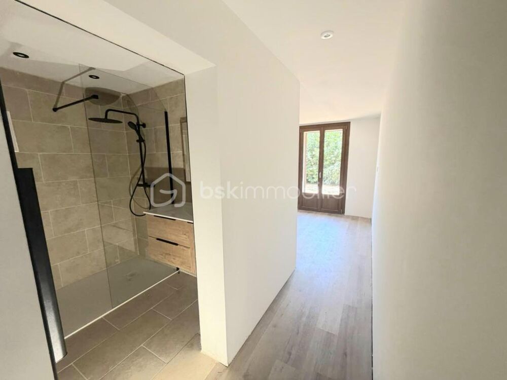 Appartement *T4 86.58 m² avec jardin, *grande terrasse et vue montagnes