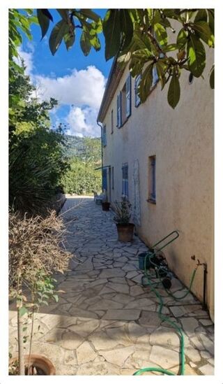  Maison à vendre 7 pièces 205 m²
