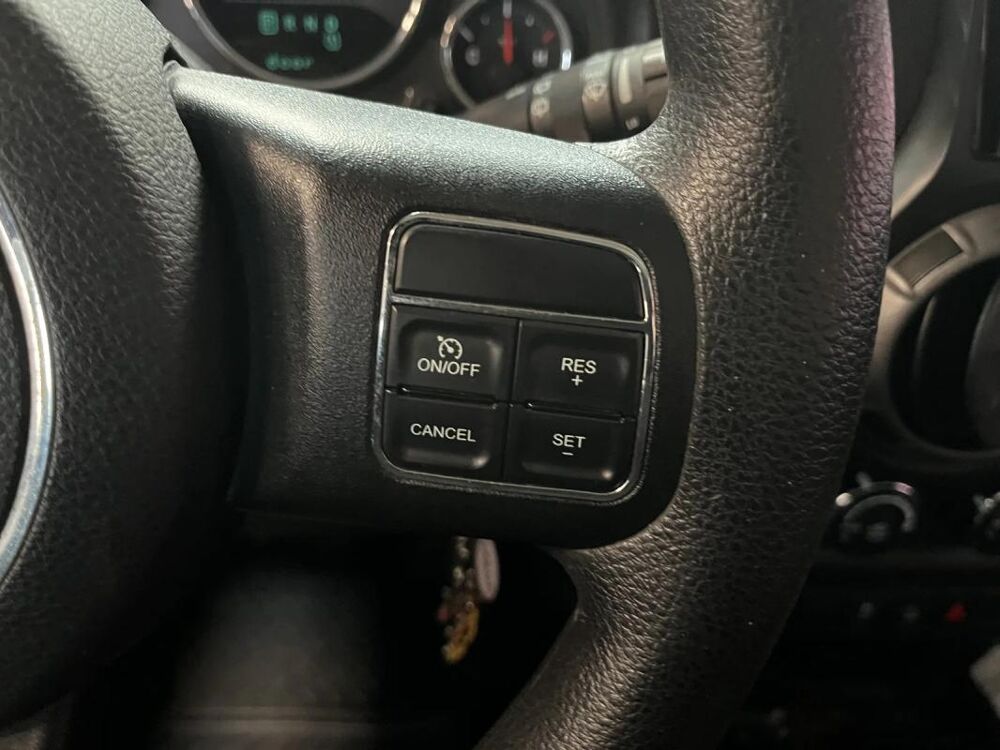 Wrangler V6 3.6 284 CH SPORT 2014 occasion 06700 Saint Laurent Du Var